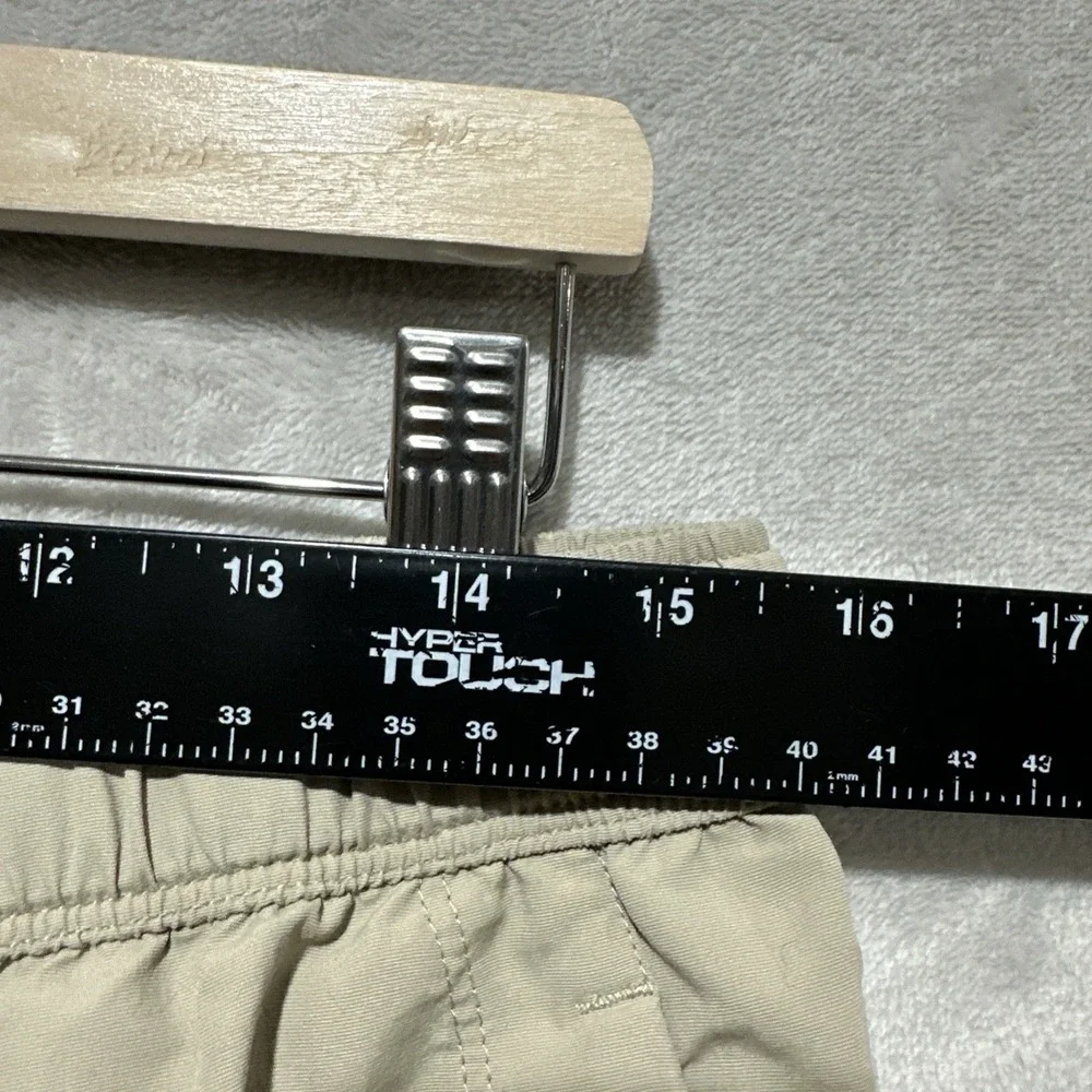 The North Face Shorts Men's Size M Beige Short Court Pull On Belted Mesh Lined